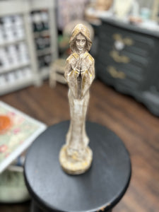 Lady praying