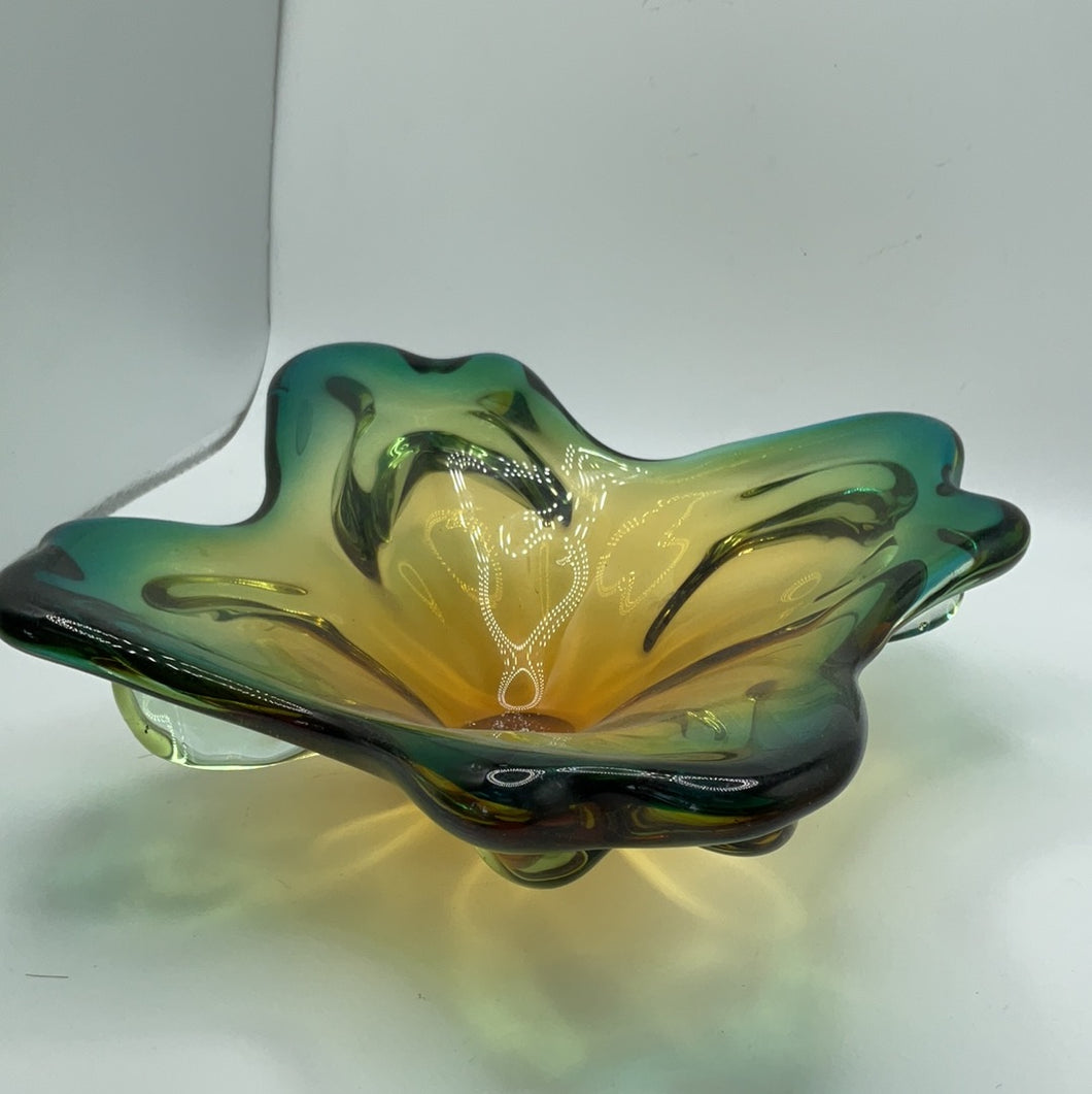 Blue/yellow flower bowl