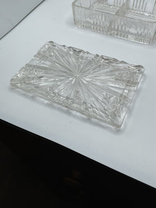 Glass holder with lid